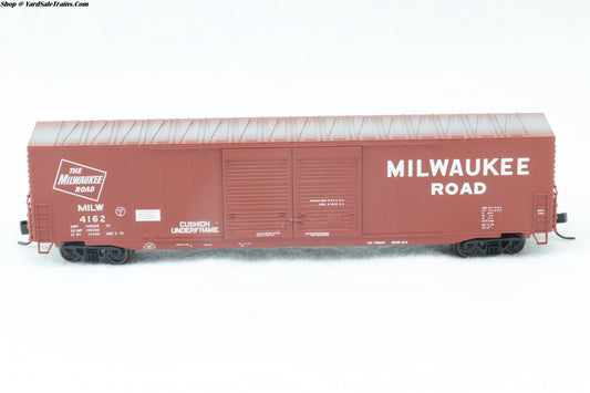 ATL-36912 - 60' DD Auto Parts Boxcar - Milwaukee Road - MILW #4162 - N-Scale - Preowned