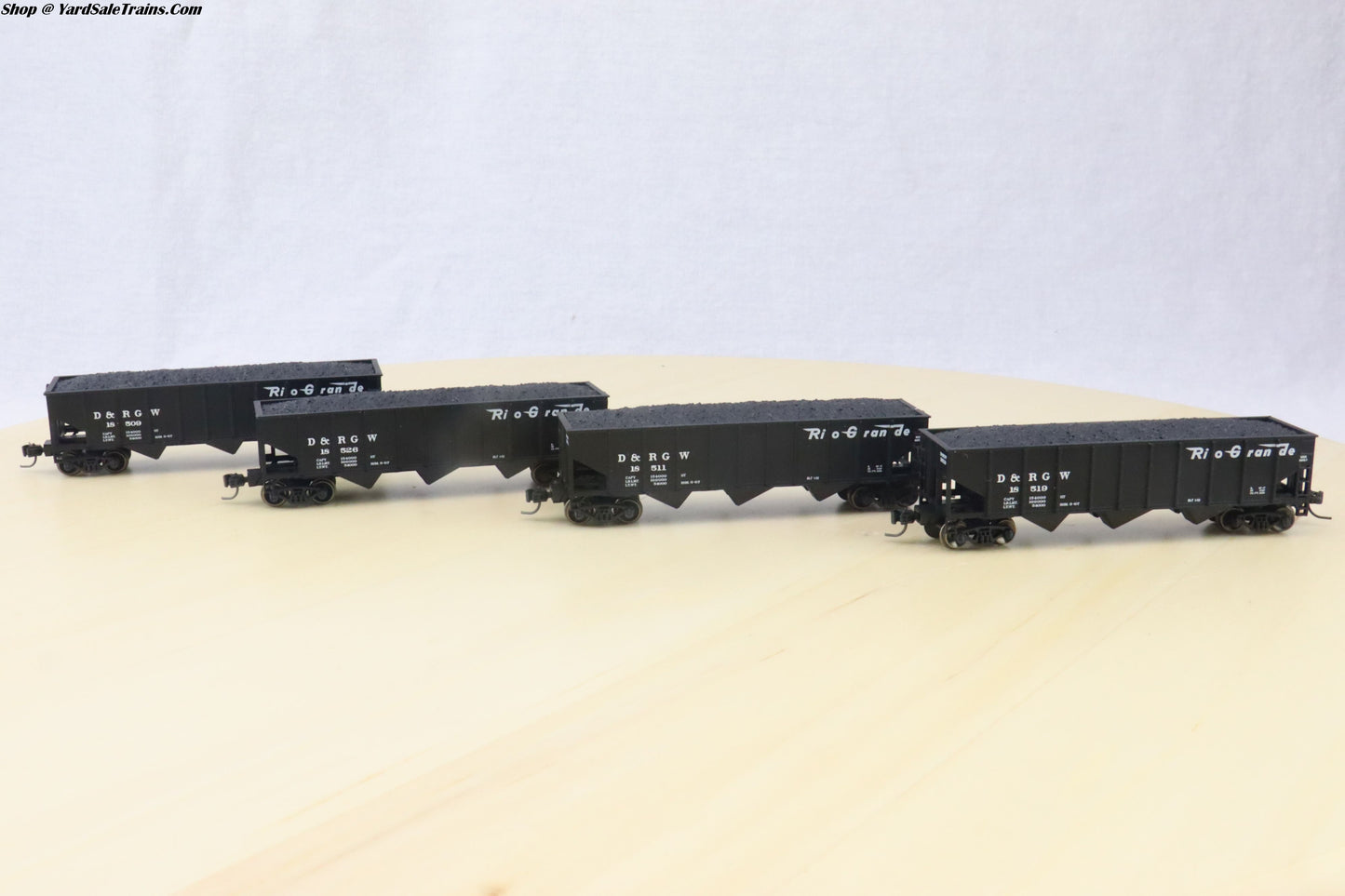 ATH-24541 - 40' 3-Bay Ribbed-Side Open Hopper (4-Pack) - Rio Grande - D&RGW 18519/18511/18509/18526 - N-Scale - Preowned