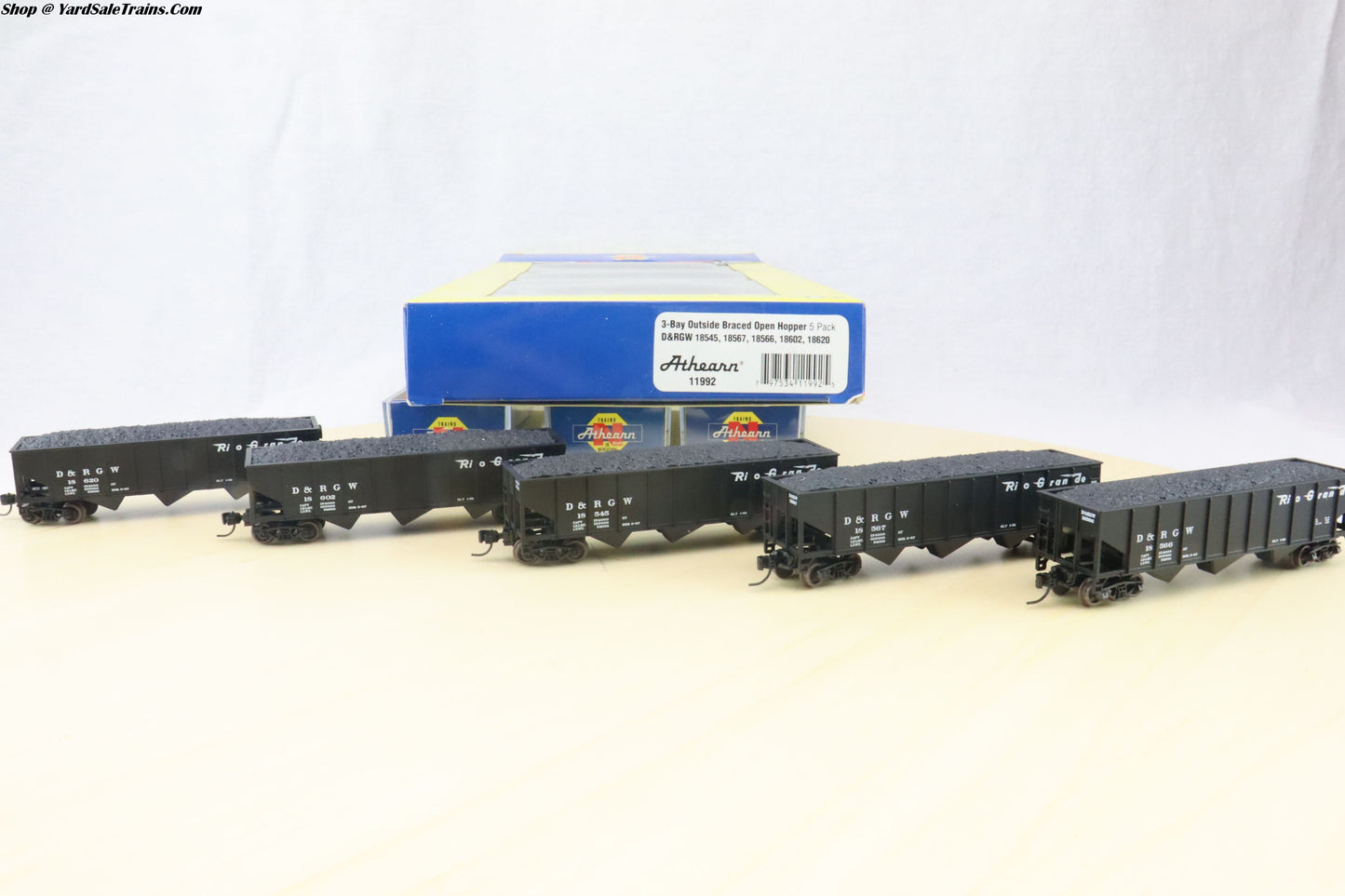 ATH-11992 - 3-Bay Ribbed-Side Open Hopper (5-Pack) - Rio Grande - D&RGW 18602/18567/18620/18545/18566 - N-Scale - Preowned