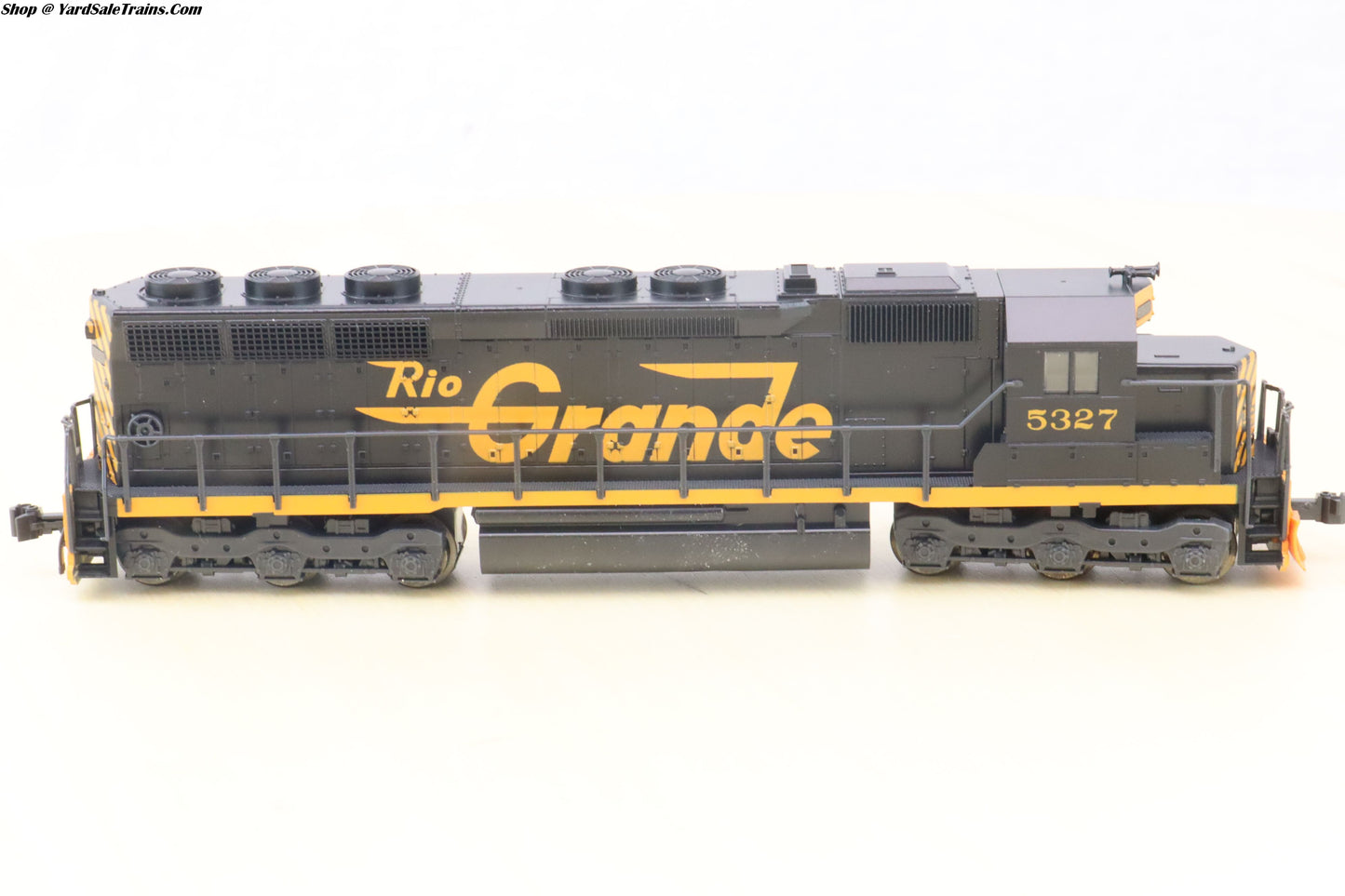 KAT-176-3123 - SD45 - Rio Grande - D&RGW #5327 - N-Scale  - Preowned