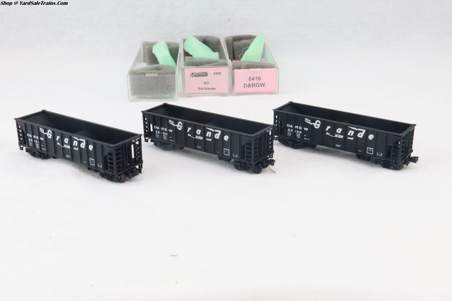 WLT-932-38710 - 100 Ton Ballast Open Hoppers (3-Pack) - Rio Grande - D&RGW #25121/25125/25130 - N-Scale - Preowned