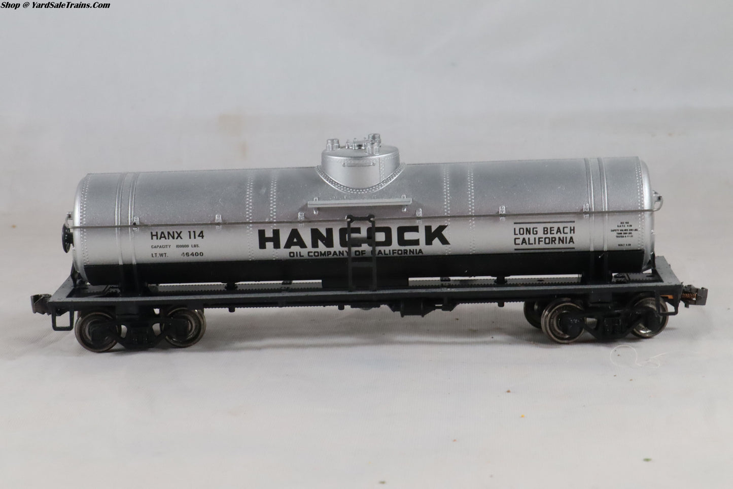 ATH-1582 - Single Dome Tank Car - Hancock Oil - HANX #114 - Built, Metal Wheels, Resistored - HO-Scale - Preowned