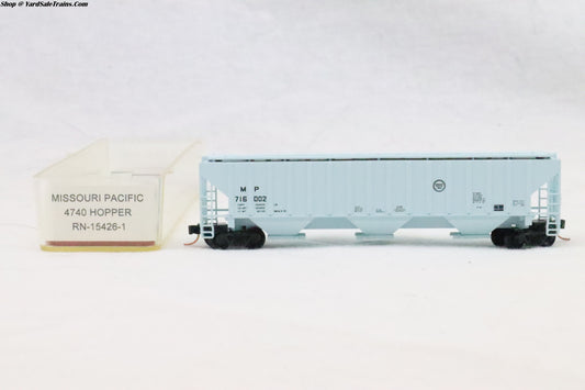 RED-RN-15426-1 - 4740 Covered Hopper - Missouri Pacific - MP #716002 - N-Scale - Preowned