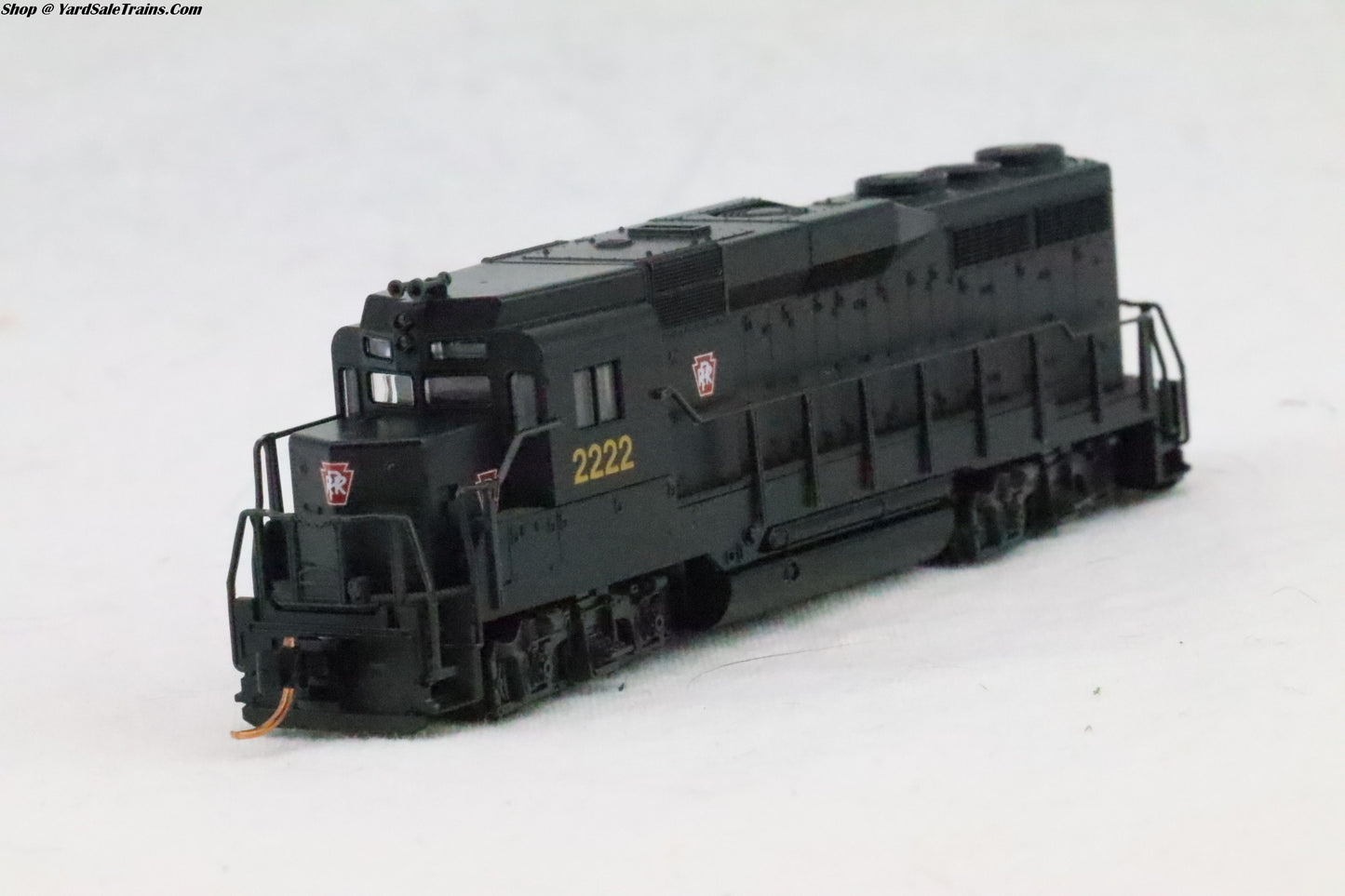 ATL-4734 - EMD GP30 Locomotive - Pennsylvania - PRR #2222 - N-Scale - Preowned