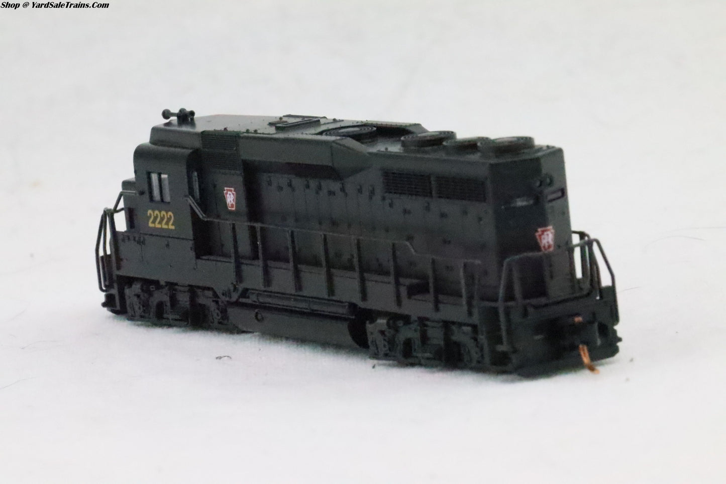 ATL-4734 - EMD GP30 Locomotive - Pennsylvania - PRR #2222 - N-Scale - Preowned