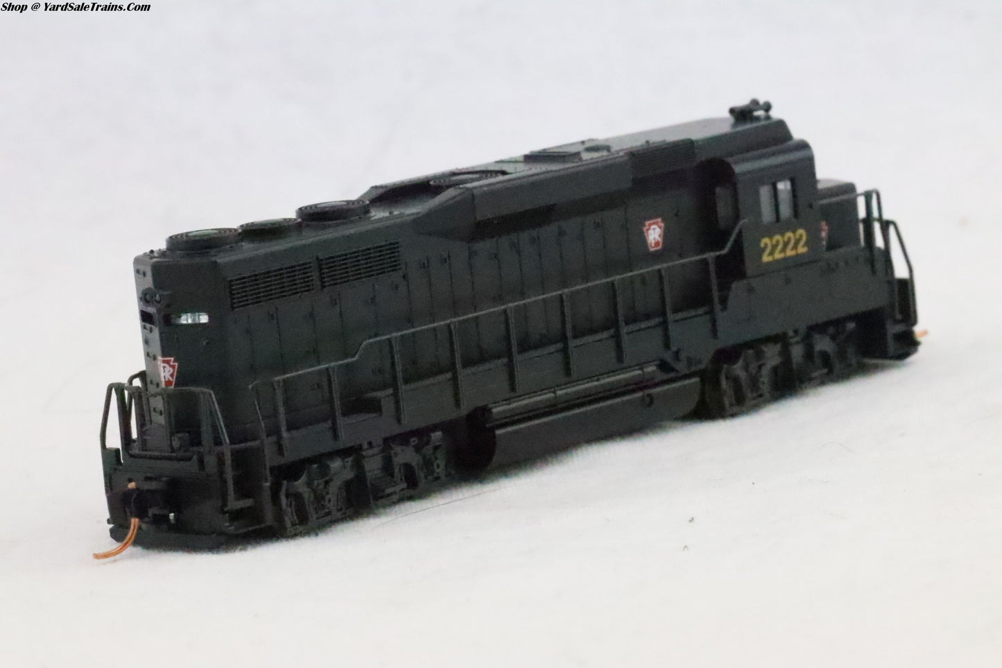ATL-4734 - EMD GP30 Locomotive - Pennsylvania - PRR #2222 - N-Scale - Preowned