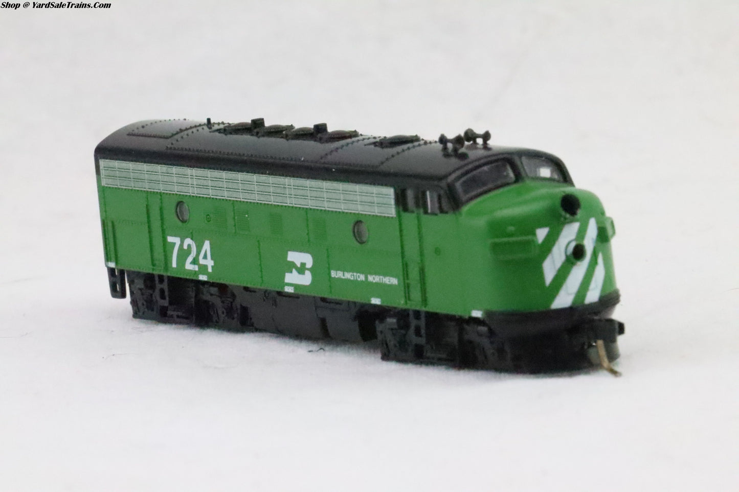 KAT-176-212 - F7-A Locomotive - Burlington Northern - BN #724 - N-Scale - Preowned