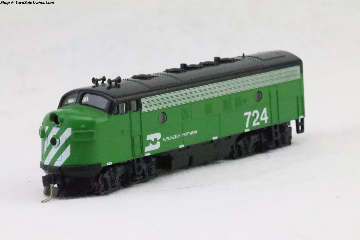 KAT-176-212 - F7-A Locomotive - Burlington Northern - BN #724 - N-Scale - Preowned