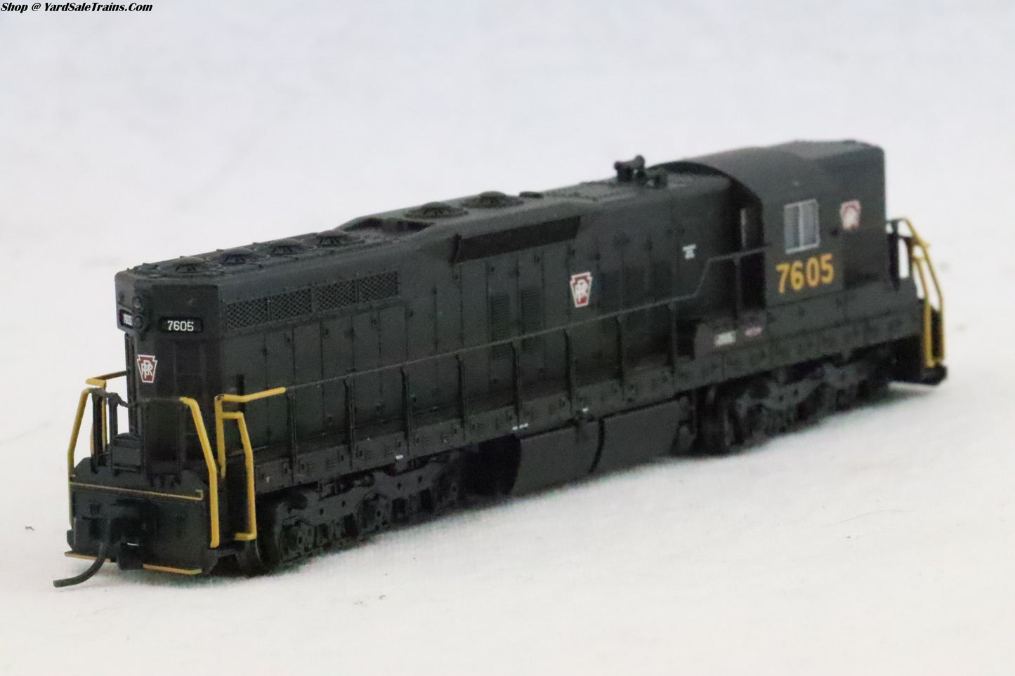ATL-40 001 839 - SD-9 Locomotive - Pennsylvania - PRR #7605 - N-Scale - Preowned