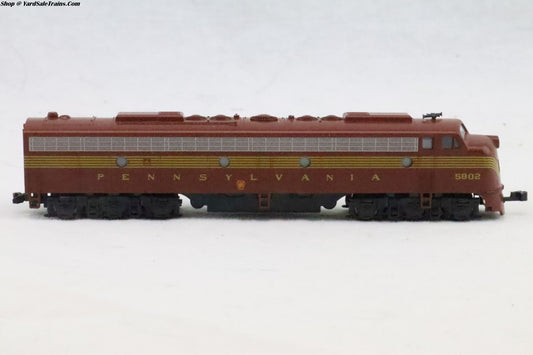 KAT-176-256 - E8/9-A Locomotive - Pennsylvania - PRR #5802 - N-Scale - Preowned