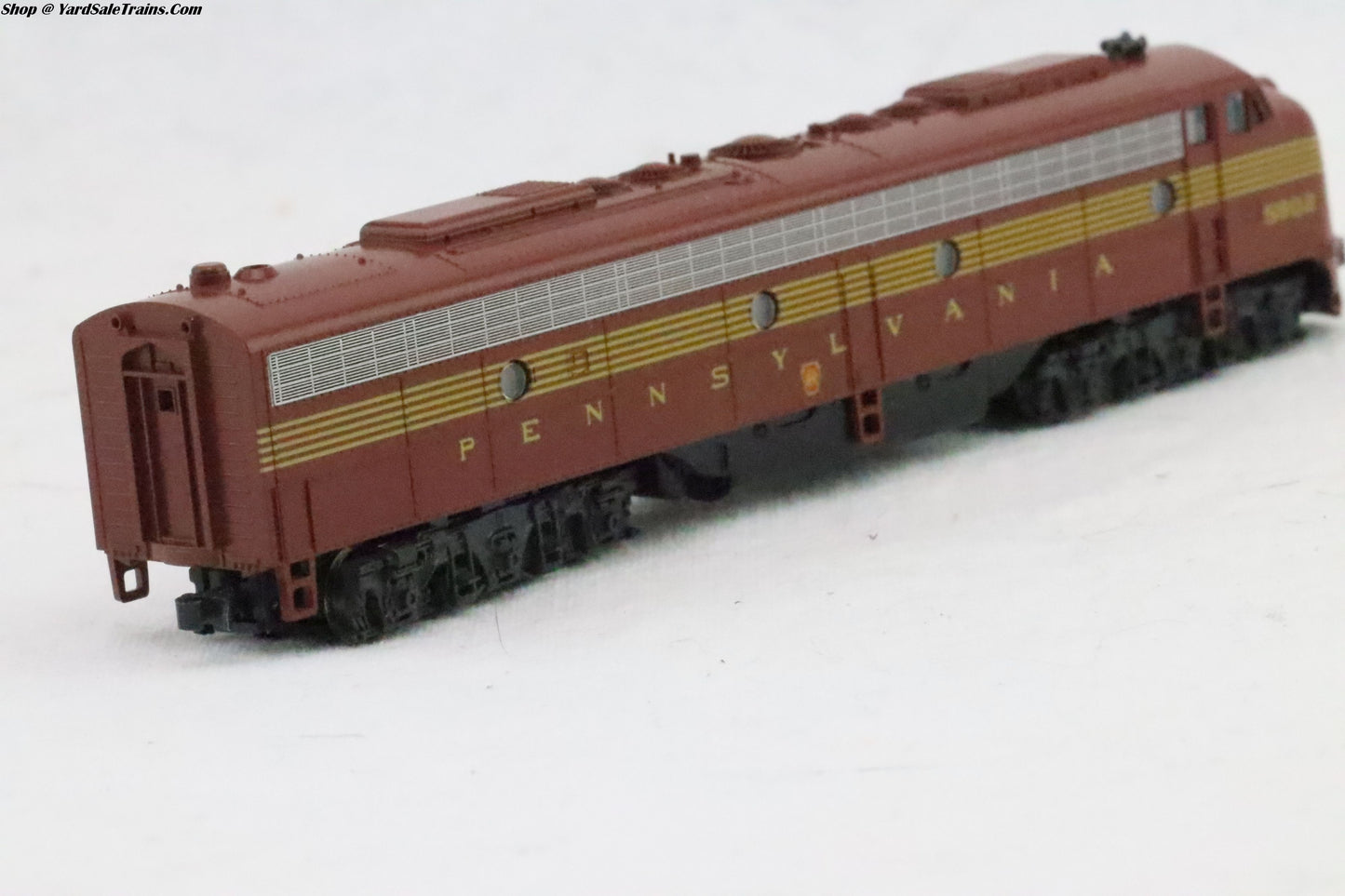KAT-176-256 - E8/9-A Locomotive - Pennsylvania - PRR #5802 - N-Scale - Preowned