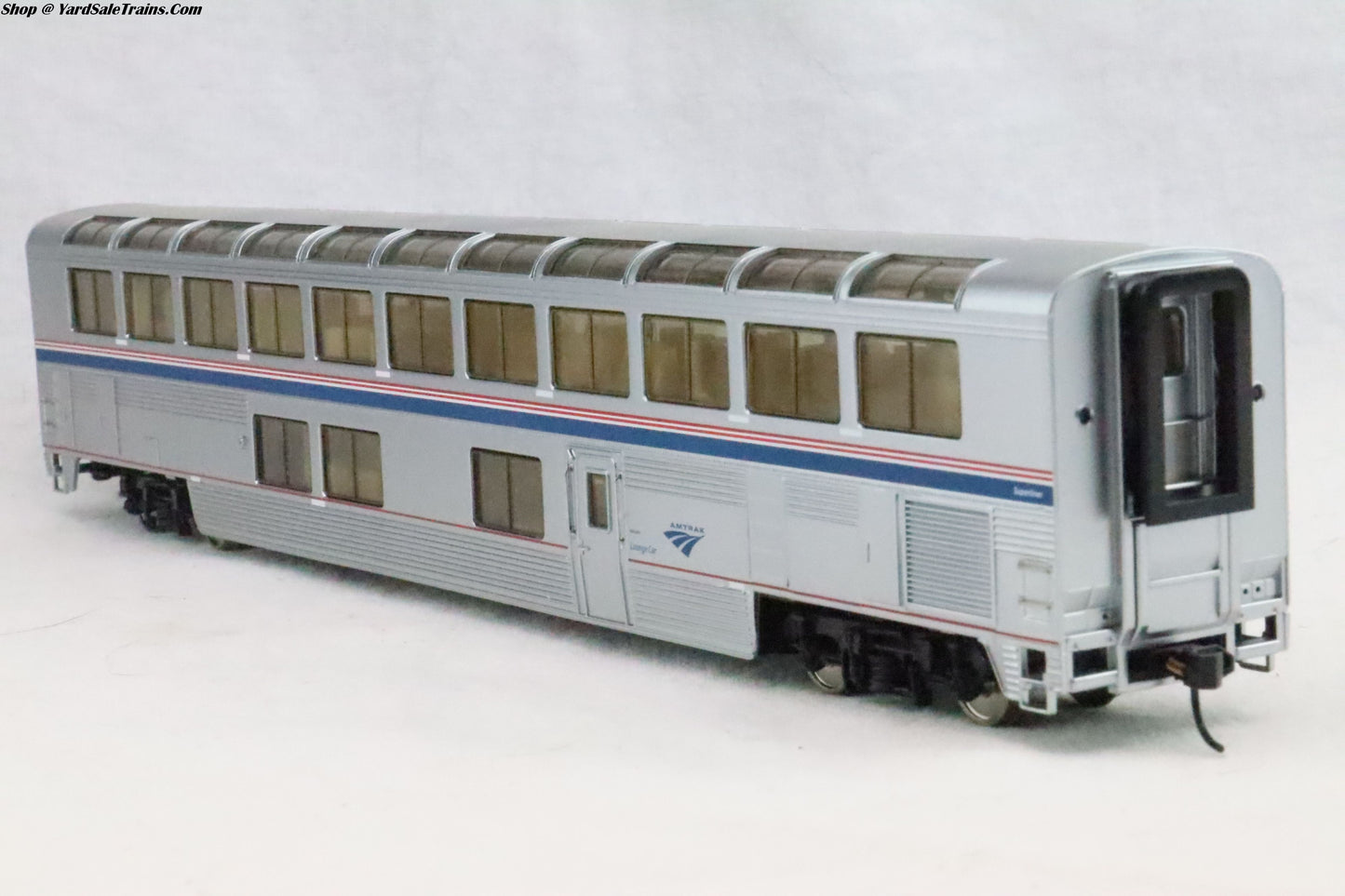 WLT-932-16194 - Amtrak Superliner I Lounge - Phase 4B - Amtrak - HO-Scale - Preowned