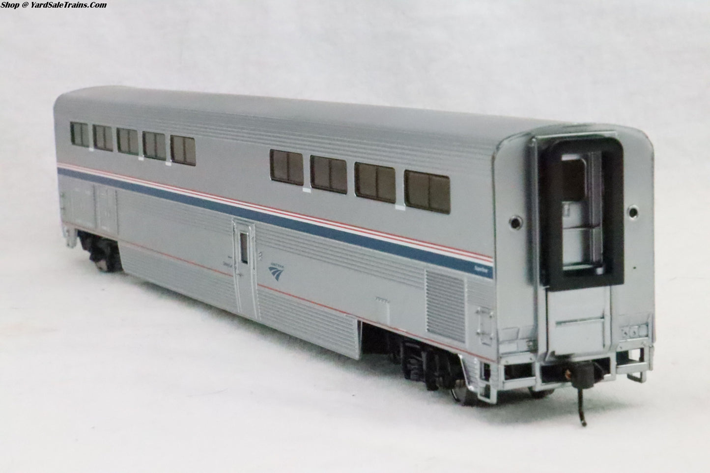 WLT-932-16184 - Amtrak Superliner I Diner - Phase 4B - Amtrak - HO-Scale - Preowned