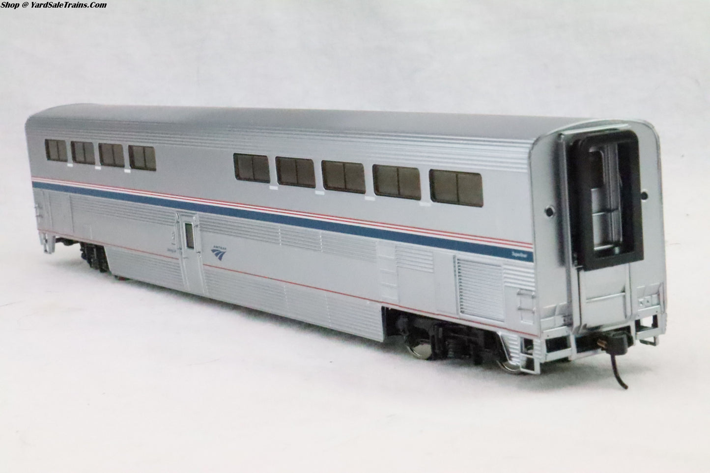 WLT-932-16184 - Amtrak Superliner I Diner - Phase 4B - Amtrak - HO-Scale - Preowned
