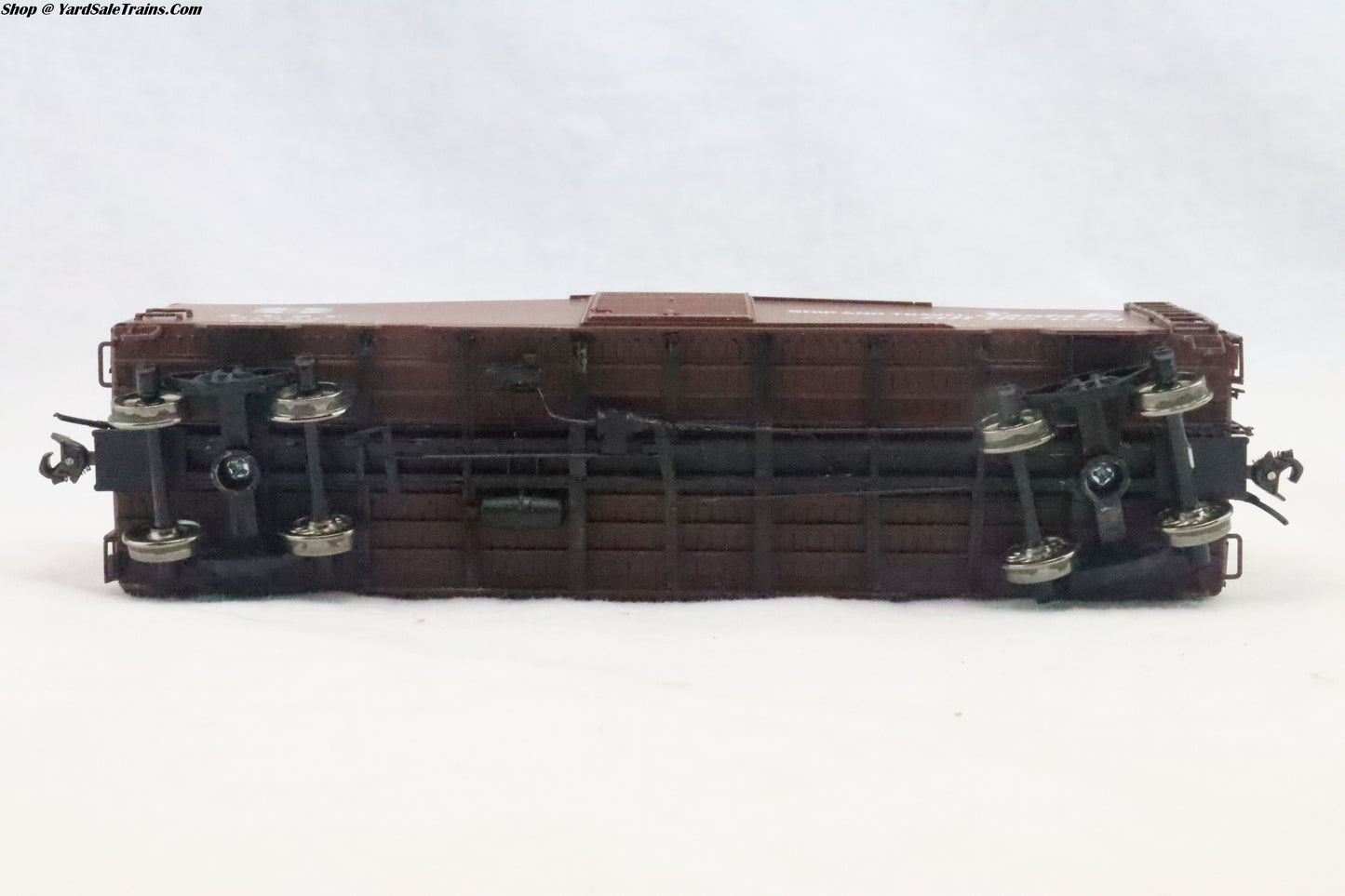 ATH-???? - 40' Box Car Santa Fe The Chief - ATSF 31335 - Resistor & Metal Wheels - HO Scale - Preowned