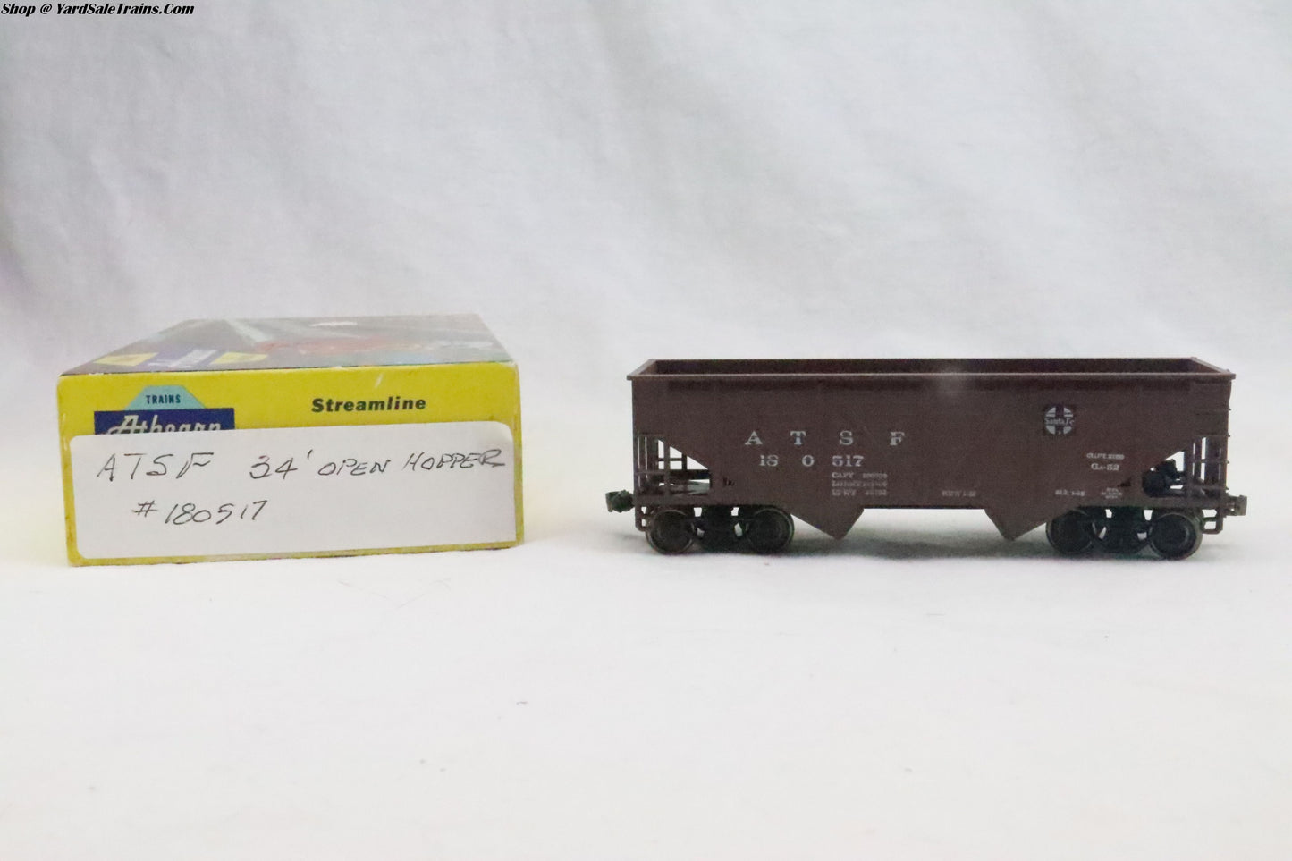 ATH-???? - 34' Open Hopper Car Santa Fe - ATSF 180517 - Resistor & Metal Wheels - HO Scale - Preowned