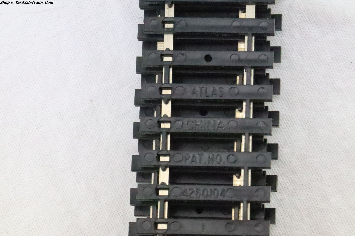 ATL-4260104 - Code 100 - Flex Track - ~35 inches - Pack of 4 - Preowned - HO Scale
