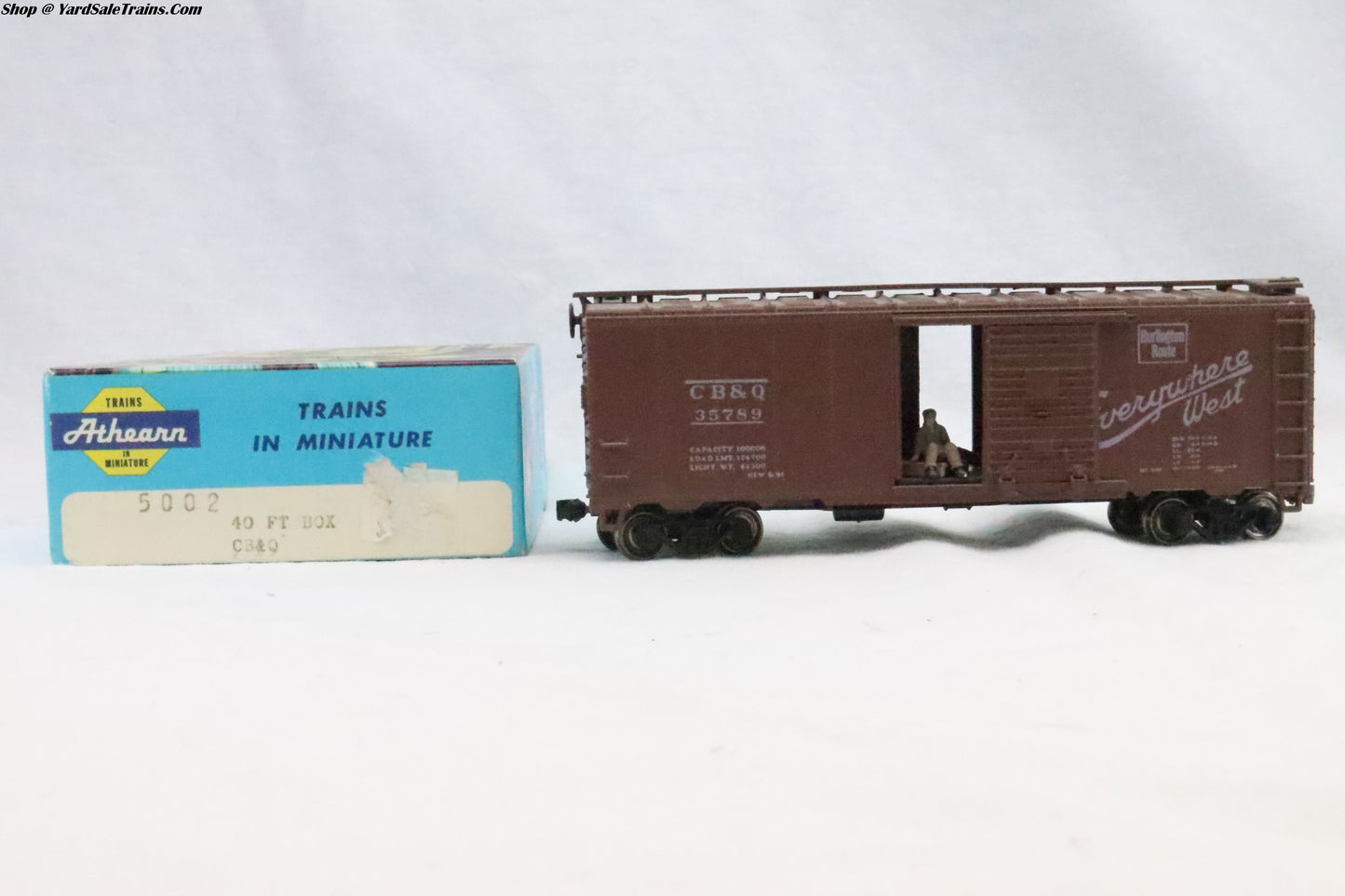 ATH-5002 -  40' Box Car CB&Q - CB&Q 35789 - HO Scale - Preowned