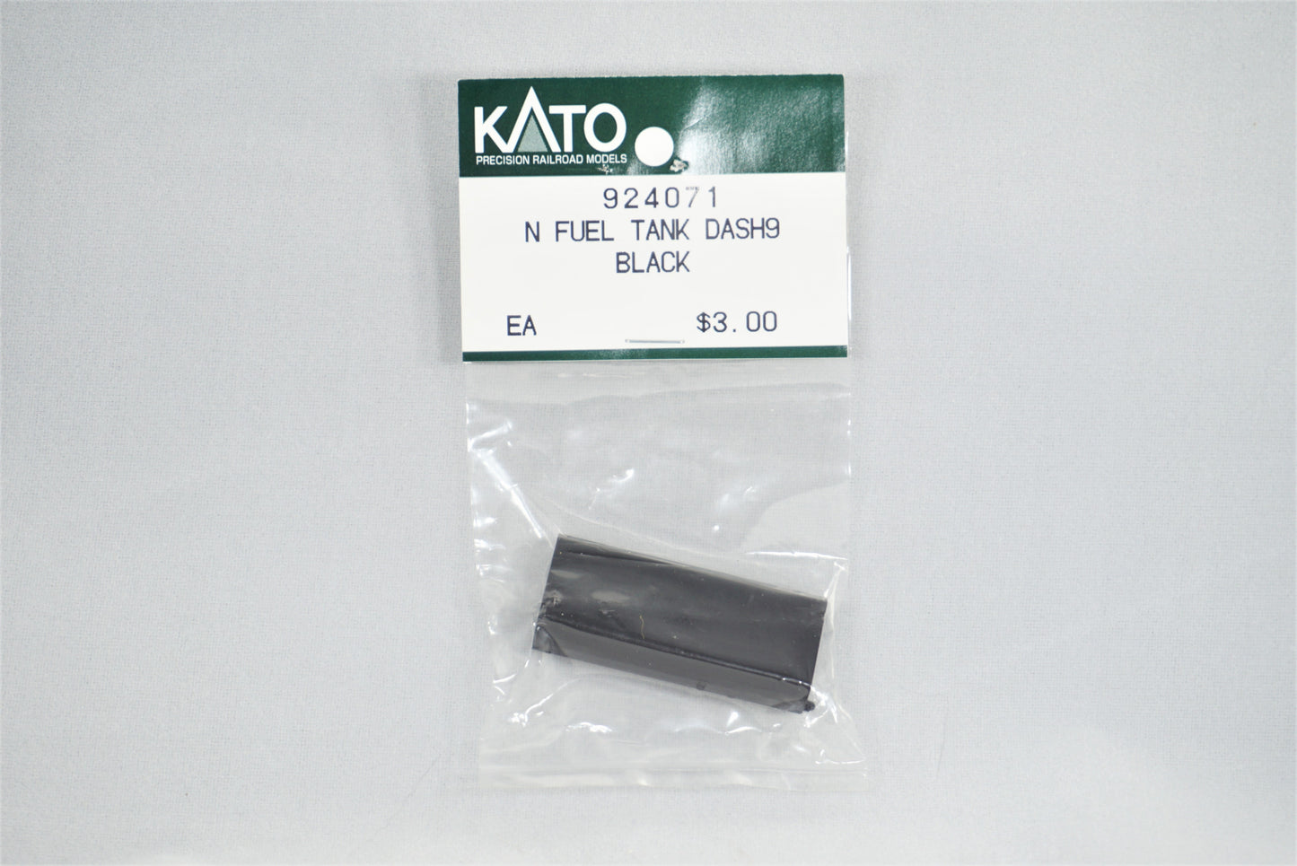 KAT-924071 - Fuel tank - Dash 9 - Black