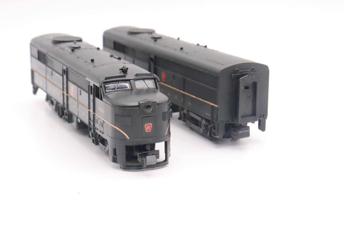 LL-7930 & LL-7931 - FA2 & FB2 Locomotive Set - Pennsylvania - PRR-9620/PRR-9620B